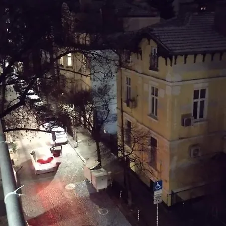 Top Center Art Deluxe Apartment Near To Aleksander Nevsky Cathedral Lägenhet
